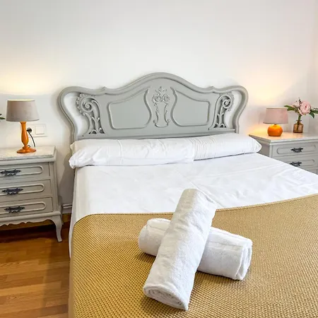 The Dragon Of Pilar - Turistea * Сарагоса