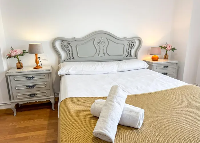 The Dragon Of Pilar - Turistea * Сарагоса